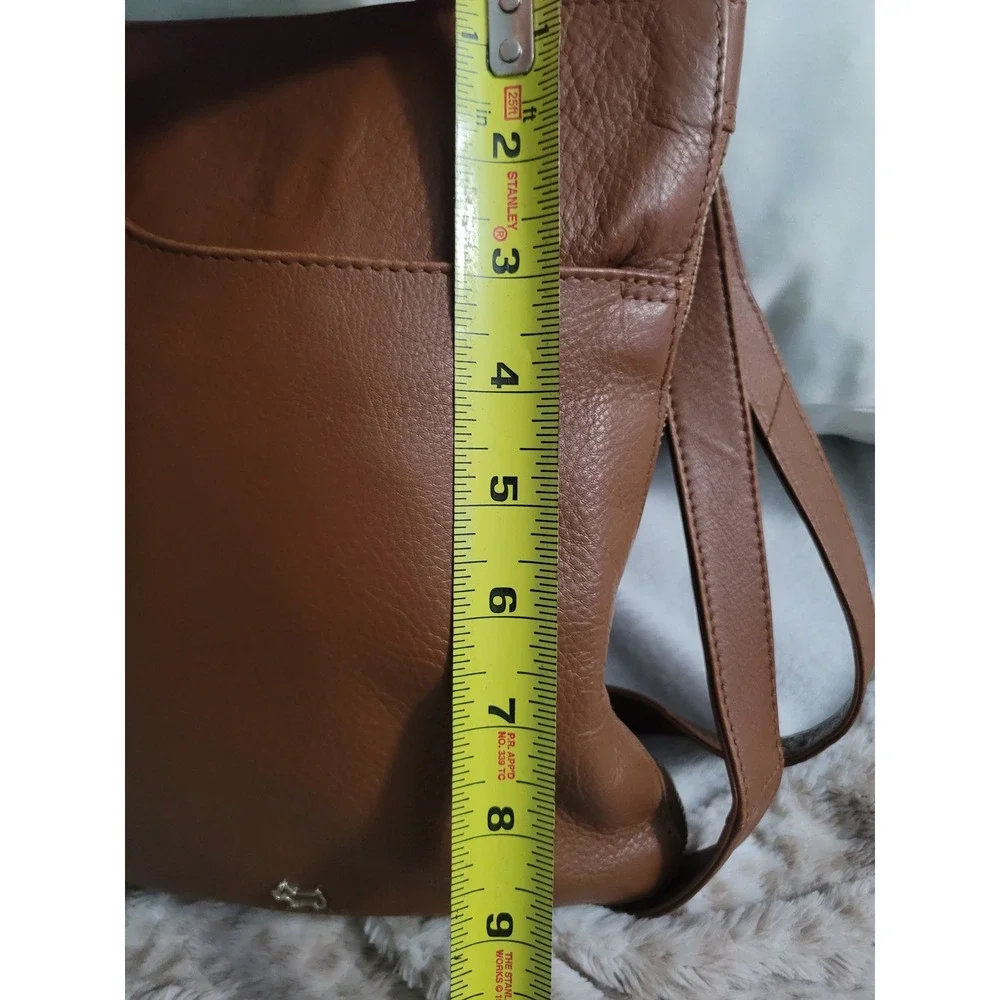 Radley London Tan Brown Pebbled Leather Crossbody Bag Messenger Scottie Dog Logo